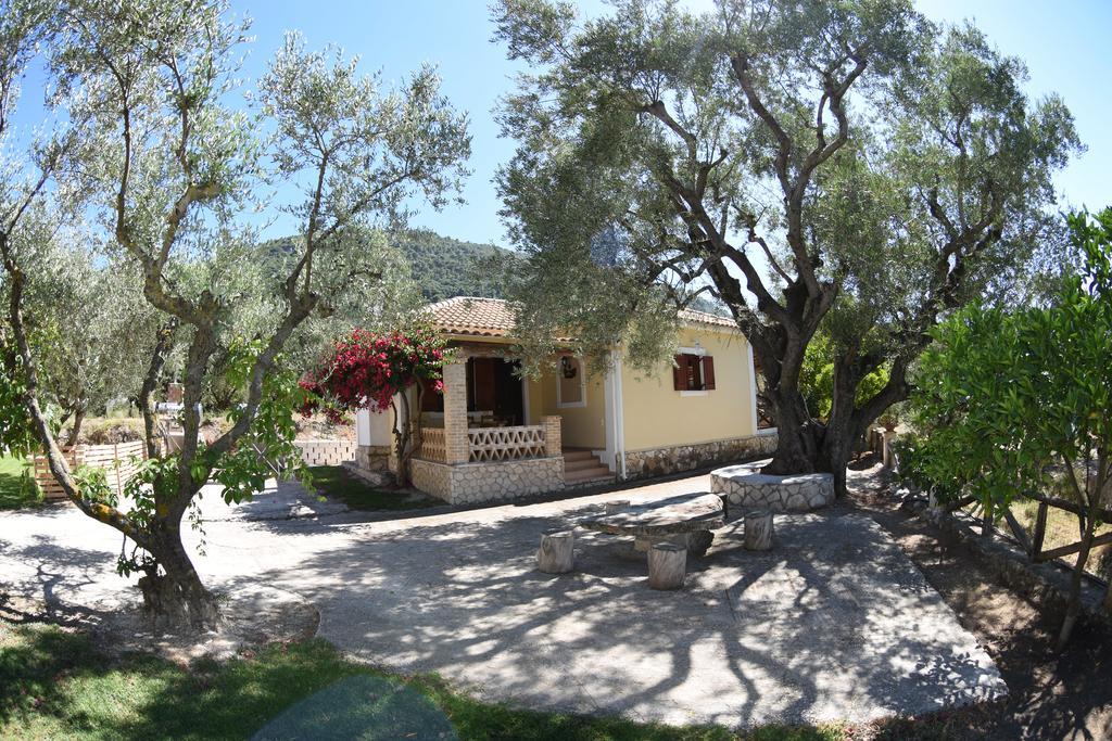 Yannis' Village Keri Exteriér fotografie